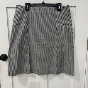 NWT Talbots Pencil Skirt, black and white striped, lined, Size 12